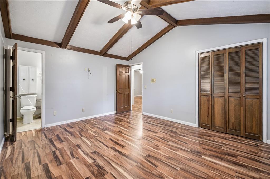 667 Kingswood Court Property Photo 18