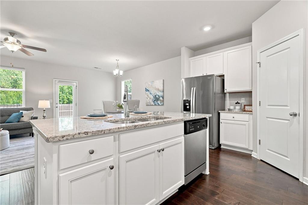 1620 Jacobs Way Property Photo 10