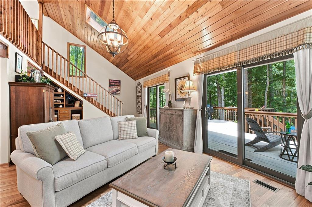 346 Indian Cove Drive Property Photo 10