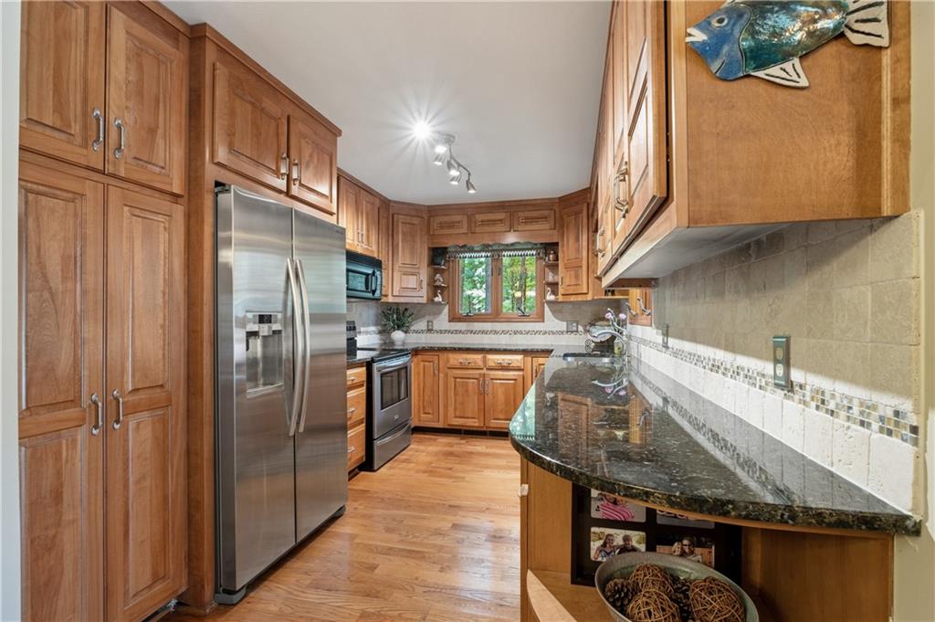 346 Indian Cove Drive Property Photo 16