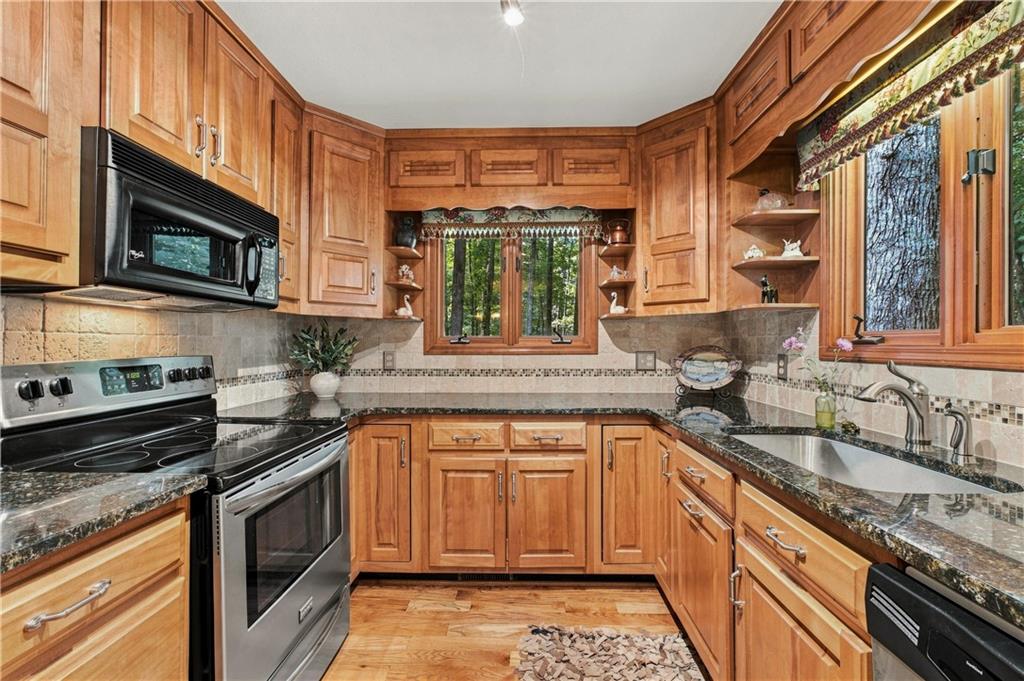 346 Indian Cove Drive Property Photo 17