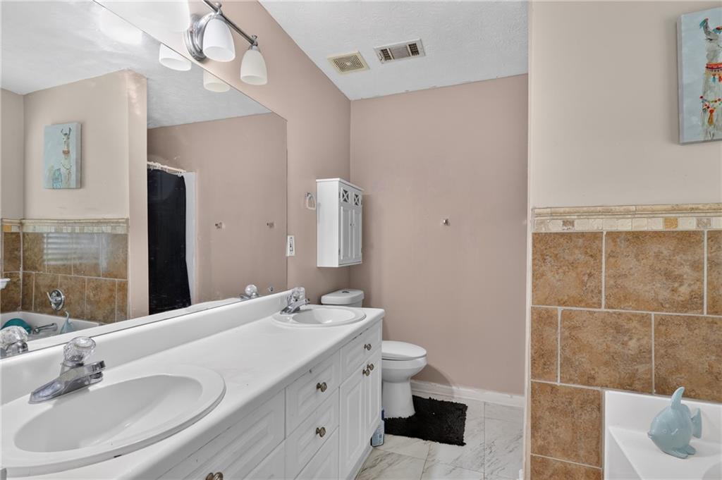 705 Allens Landing Drive Property Photo 18