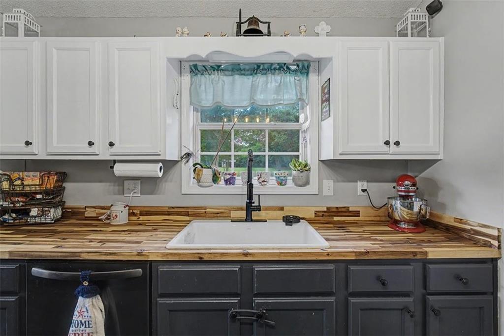 1216 Hardin Bridge Road Property Photo 12