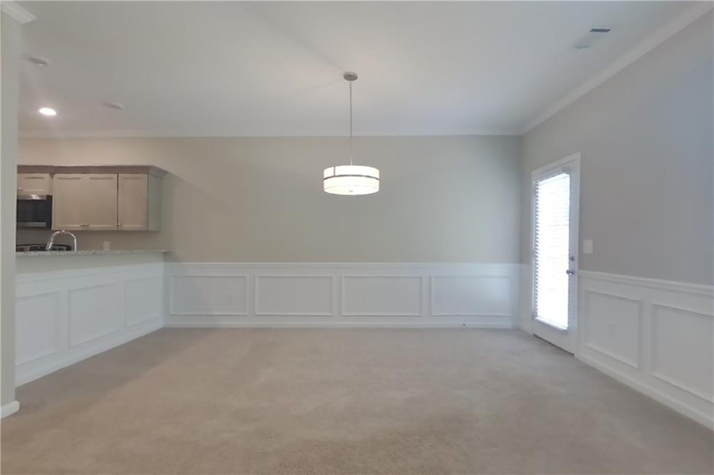 7821883 Property Photo 3