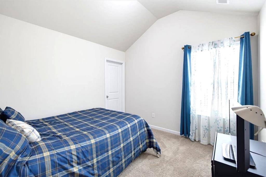 372 Layfield Drive Property Photo 25