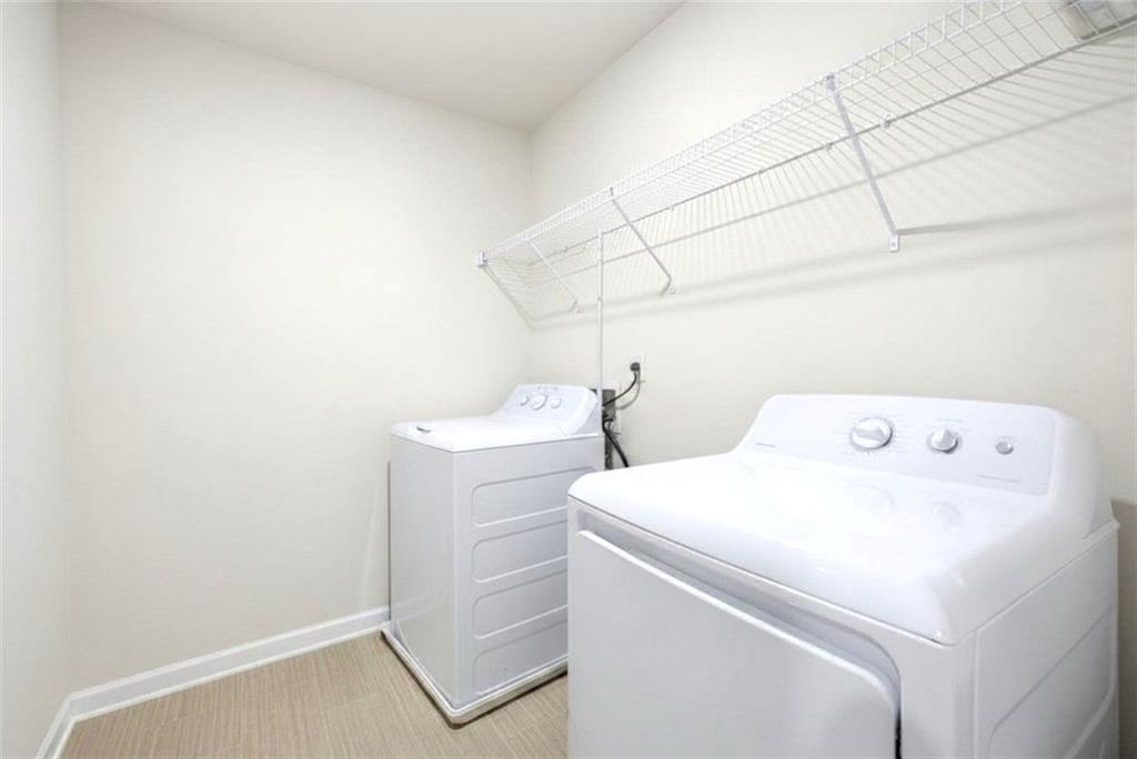372 Layfield Drive Property Photo 26