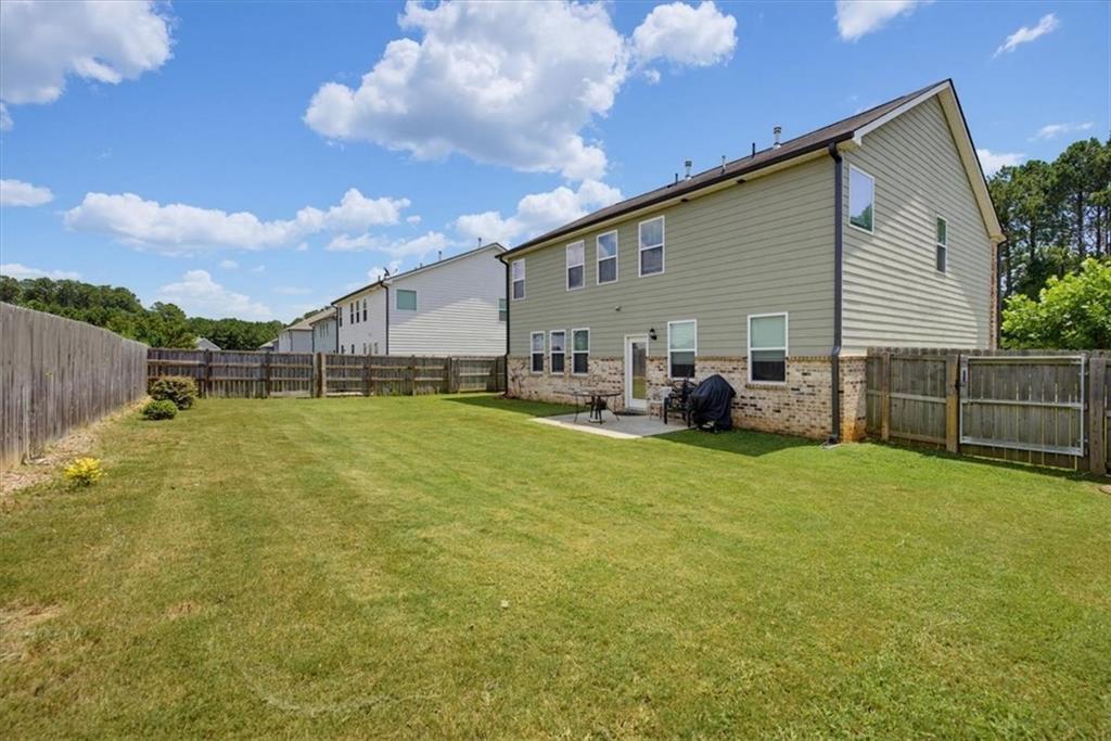 372 Layfield Drive Property Photo 31