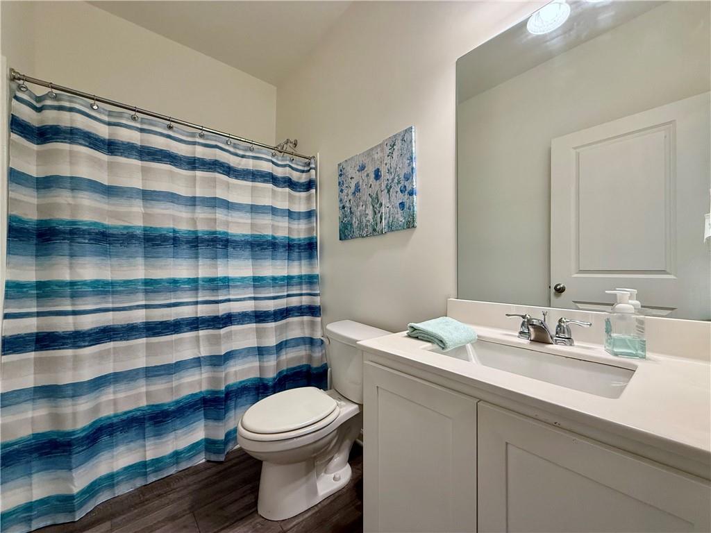 240 Hyde Park Property Photo 34