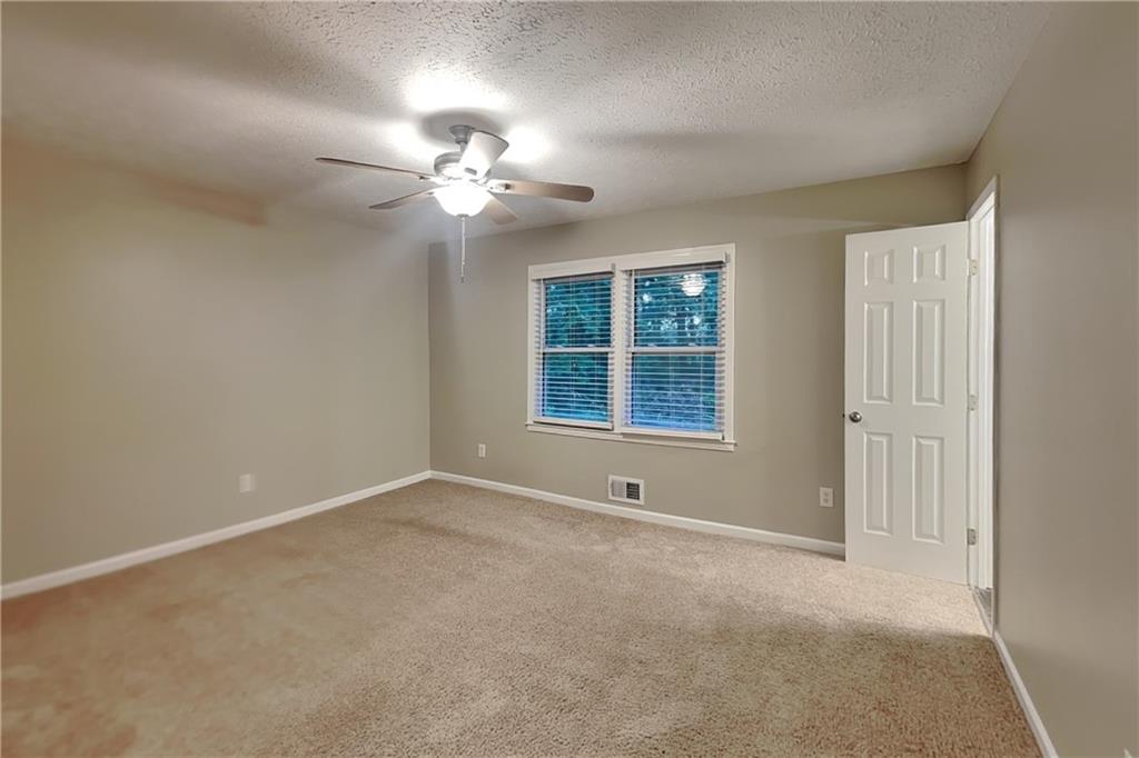 6659 Kellogg Drive Property Photo 9