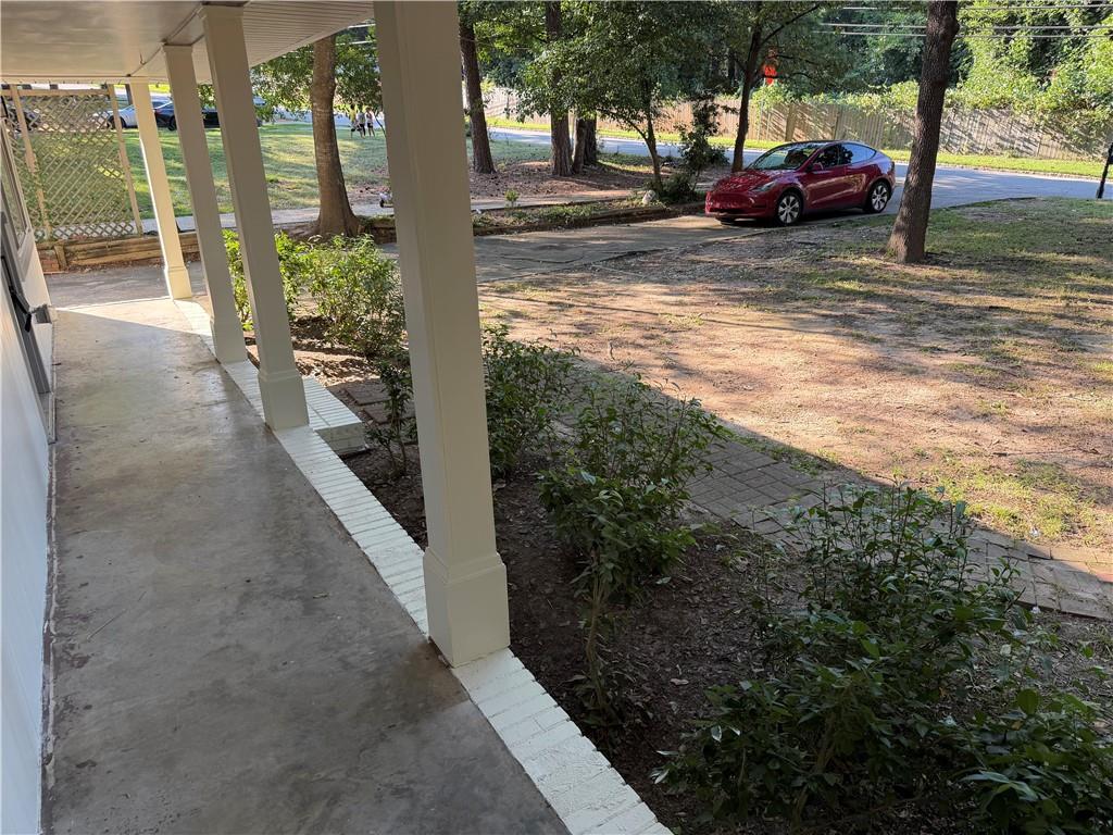 2192 Ne Dering Circle Ne Property Photo 13