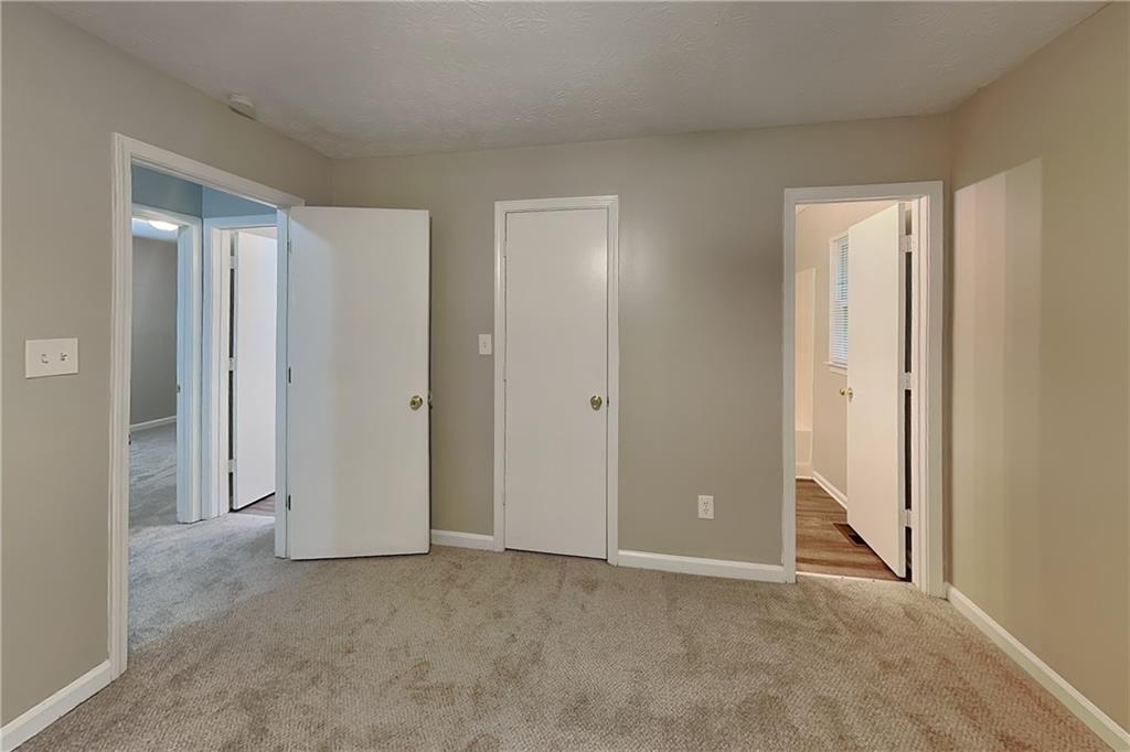 7821937 Property Photo 8