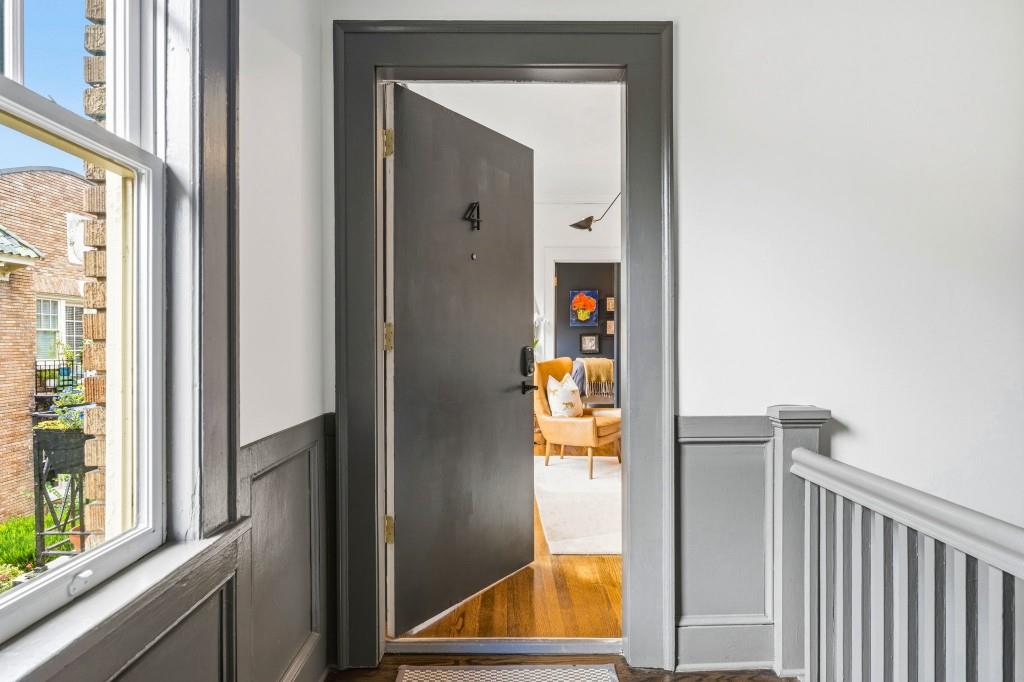 907 Piedmont Avenue Unit 4 Property Photo 1