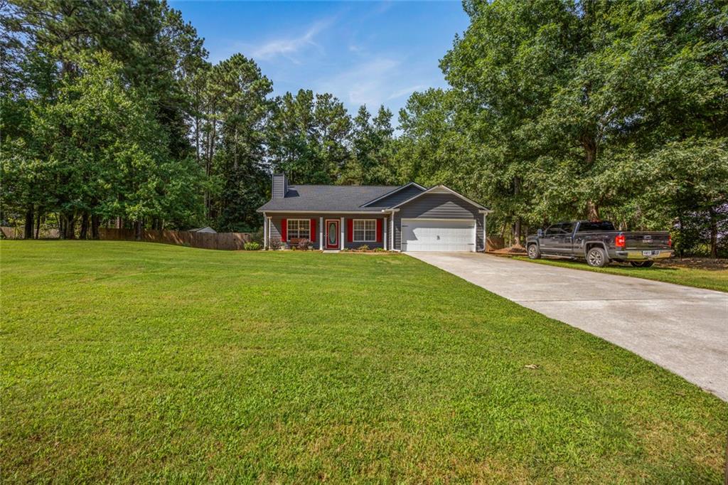 469 Cedar Trail Property Photo 3