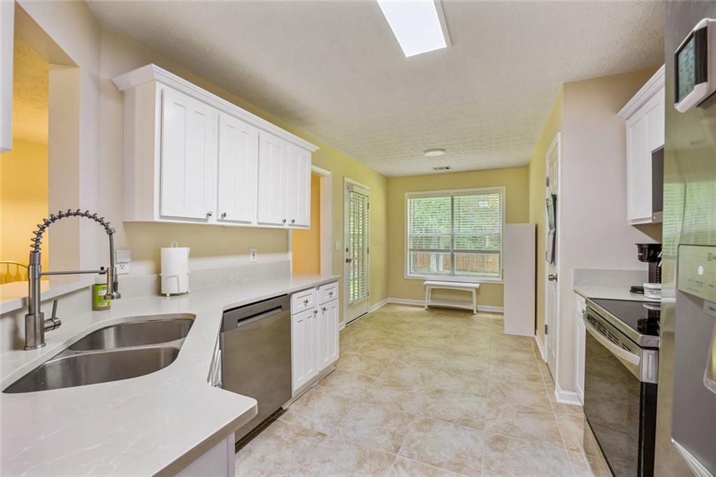 469 Cedar Trail Property Photo 10