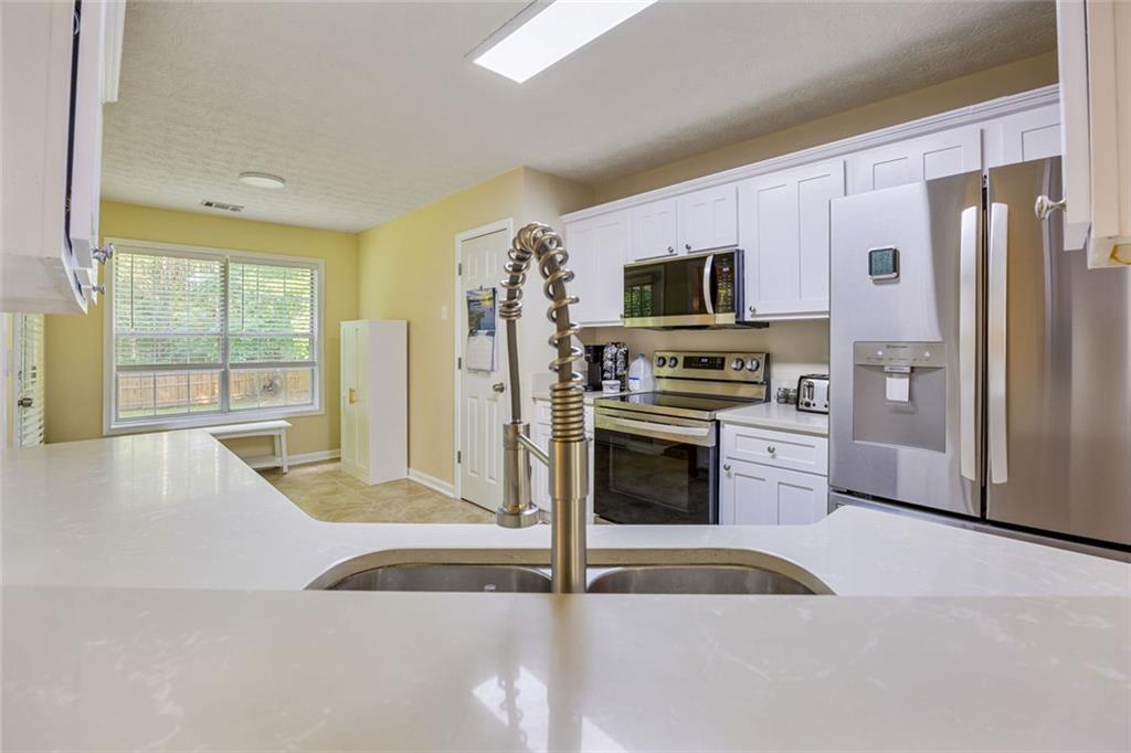 469 Cedar Trail Property Photo 11