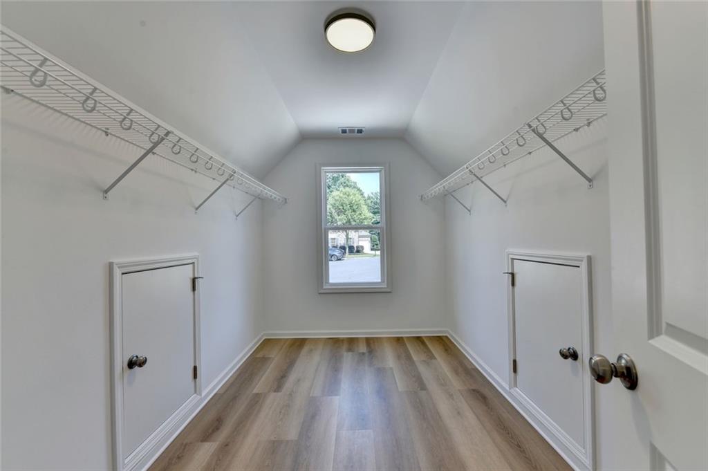 9135 Fox Trail Lane Property Photo 47