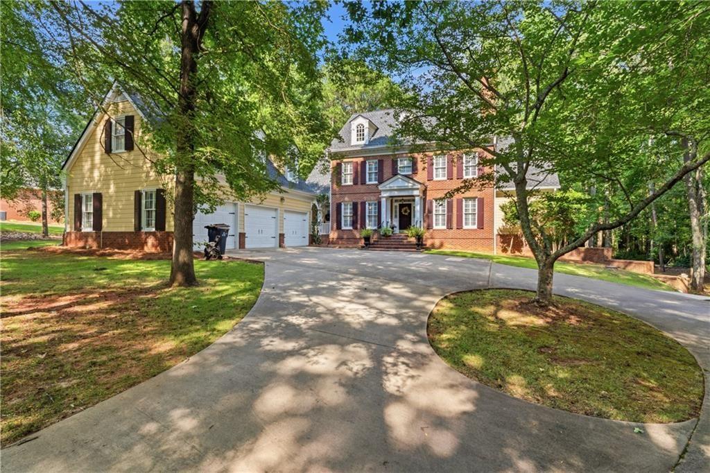 256 Westchester Drive Property Photo 1