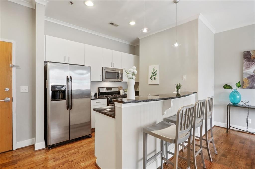 384 Ralph Mcgill Boulevard NE Unit 319 Property Photo 1