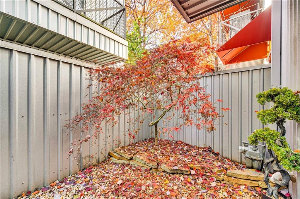 920 Memorial Drive Se Unit 35 Property Photo 21