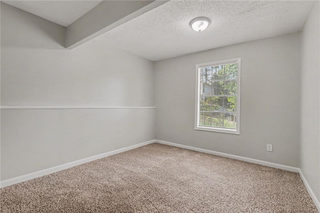 706 Durham Crossing Property Photo 8