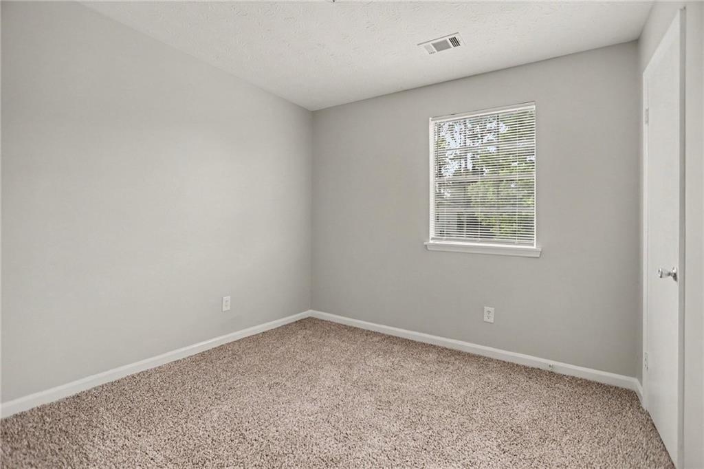 706 Durham Crossing Property Photo 11