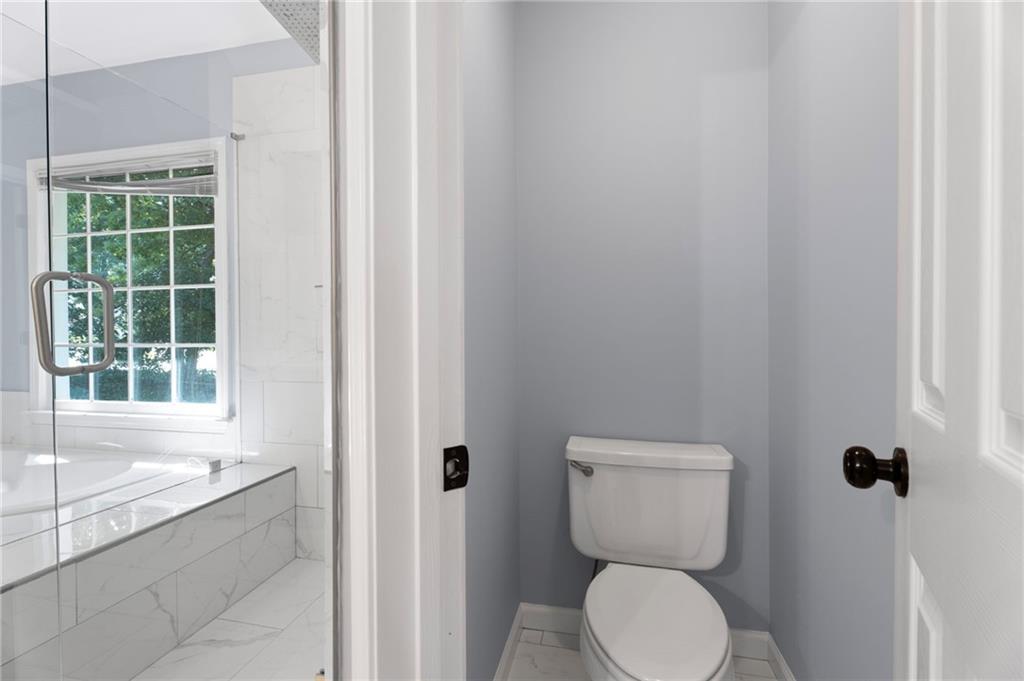 1010 Burycove Lane Property Photo 38