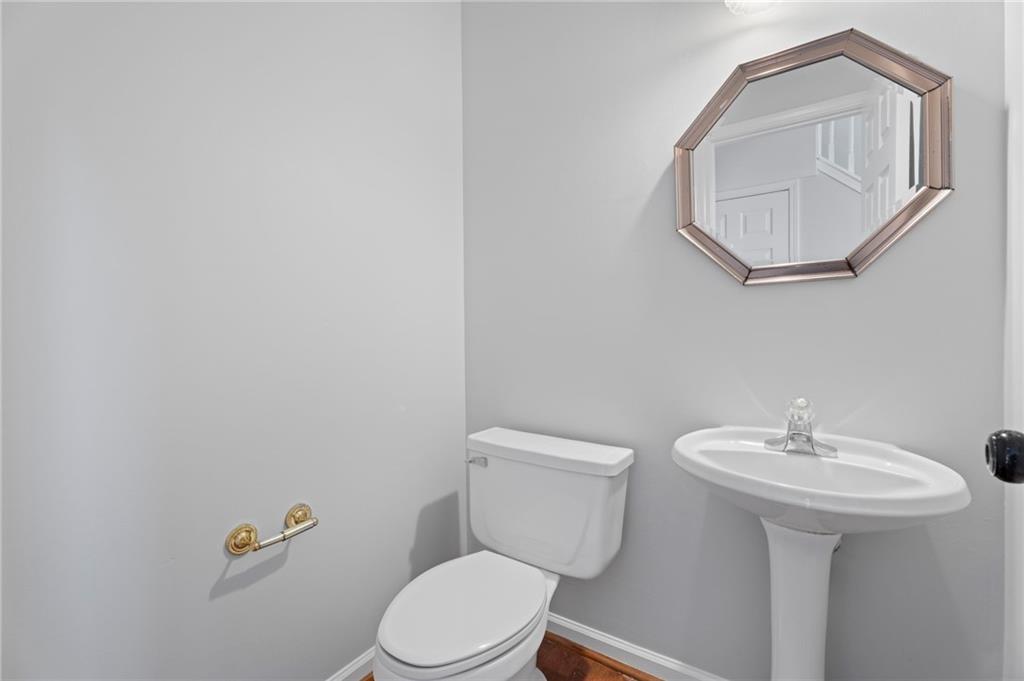1010 Burycove Lane Property Photo 39