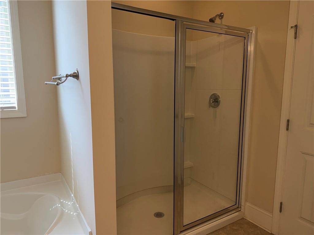 4240 Pembia Drive Property Photo 15