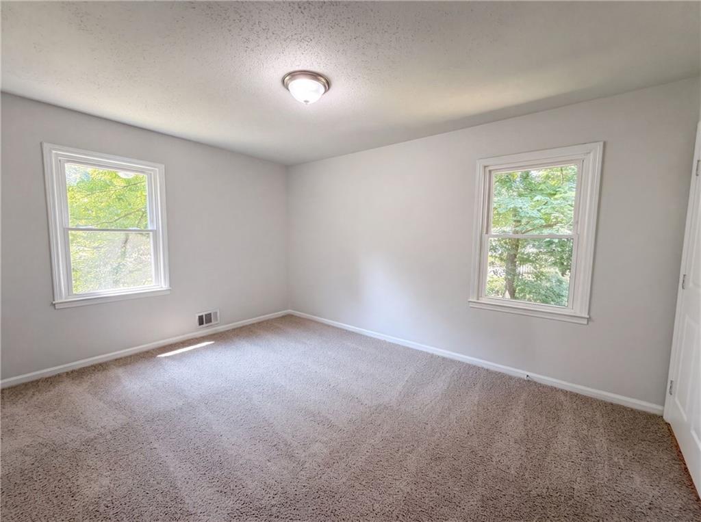 1653 E Kellogg Circle Property Photo 4