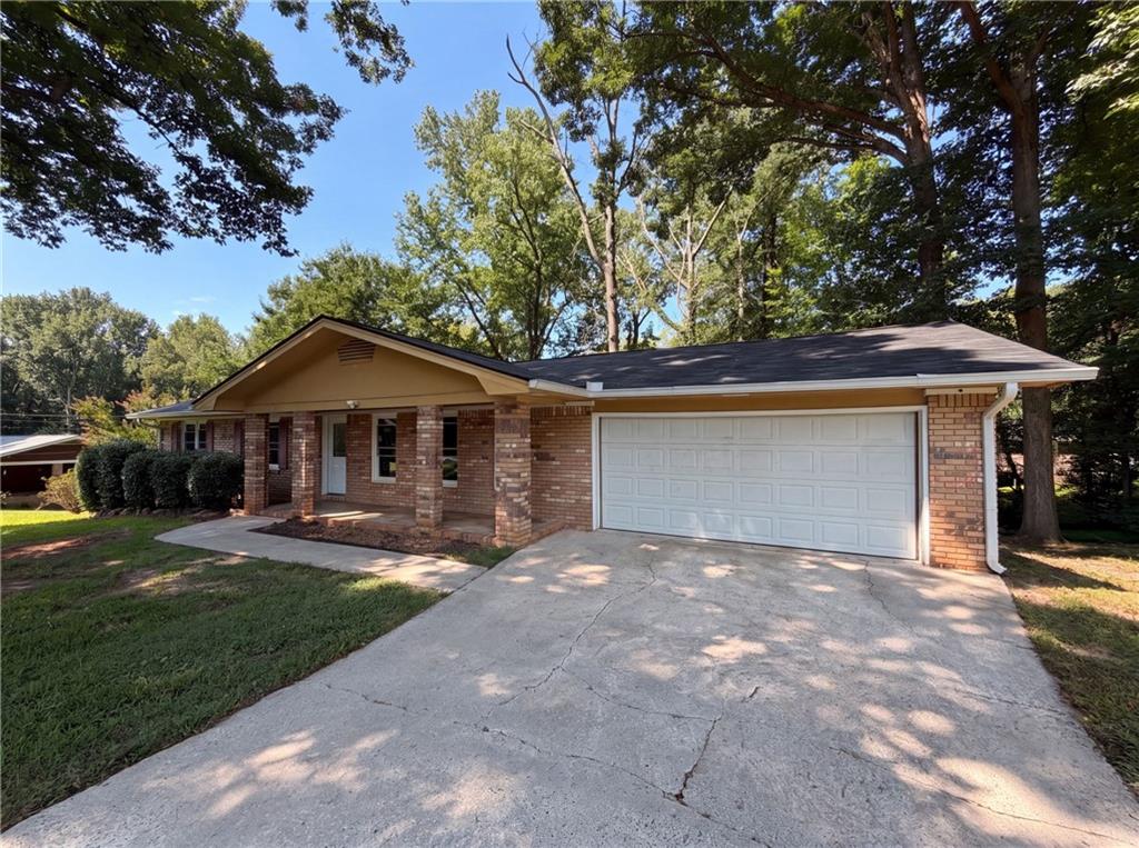 1653 E Kellogg Circle Property Photo 18