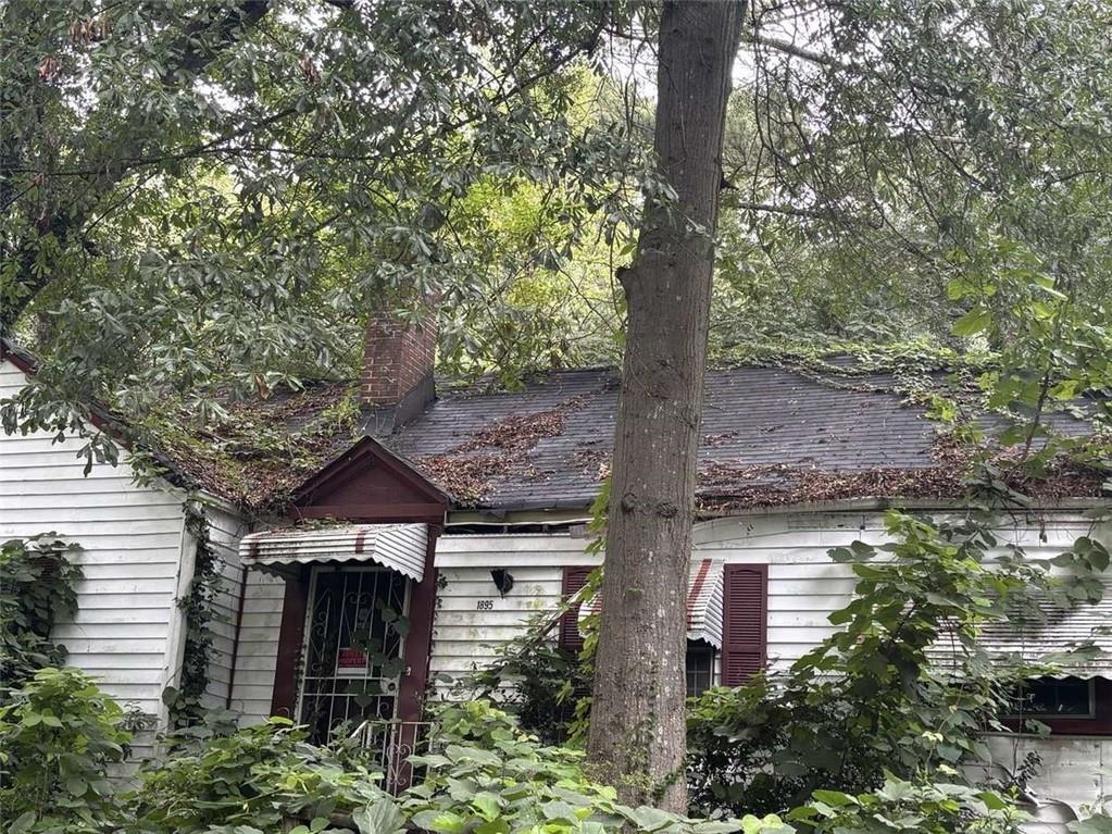 1895 Maywood Place Nw Property Photo 25