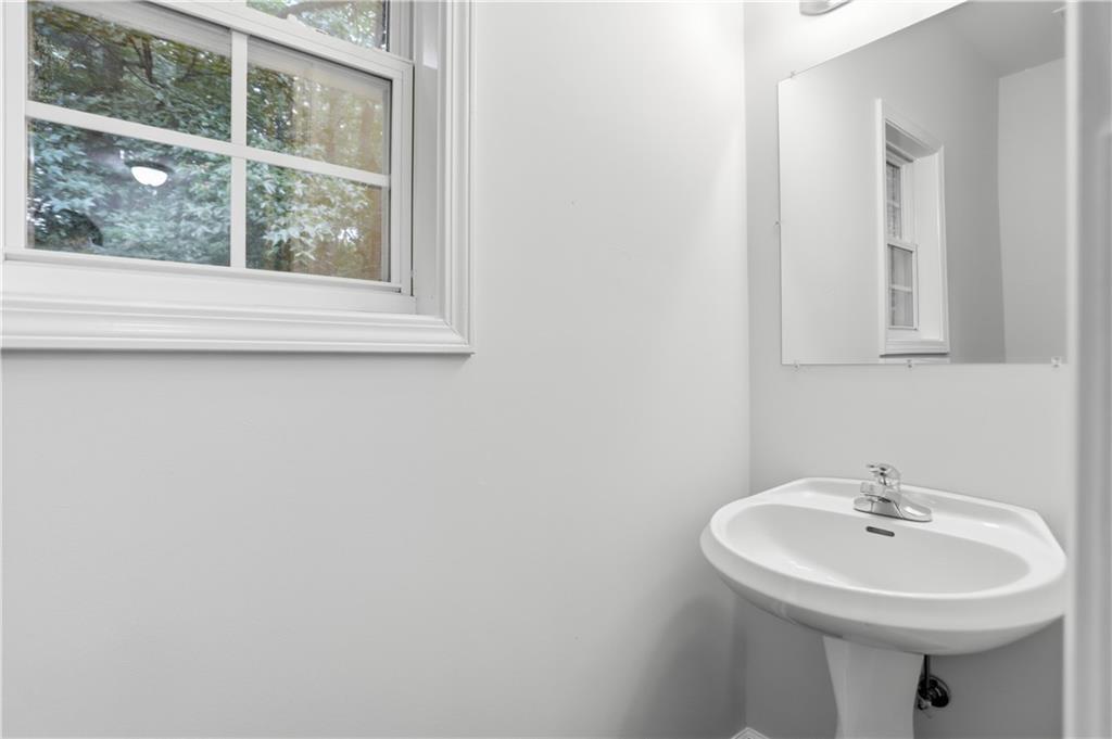 10283 Freehome Highway Property Photo 23