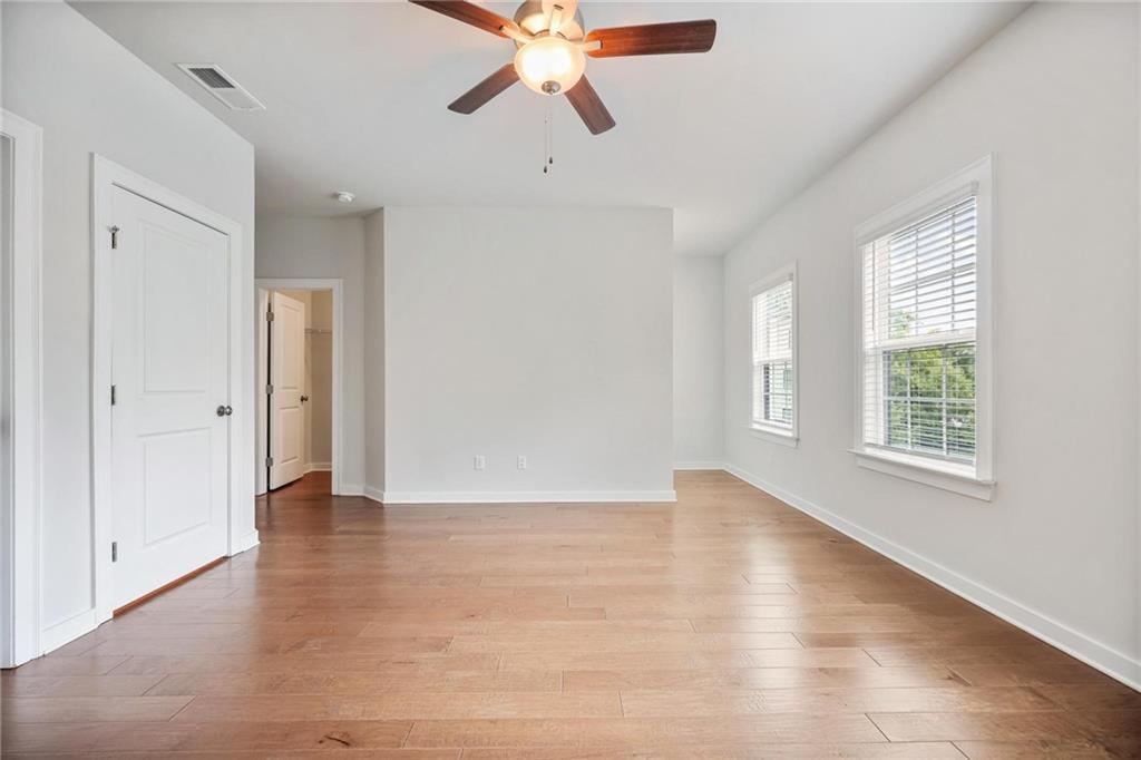 812 Snider Walk Ne Property Photo 16
