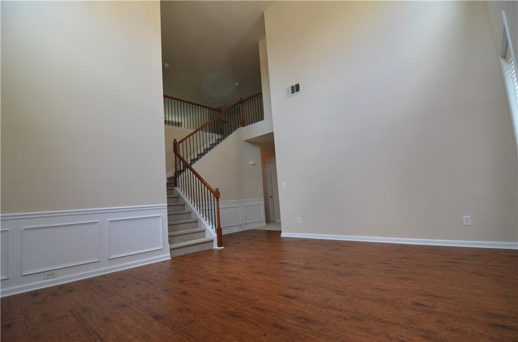 455 Wakefield Trace Property Photo 9