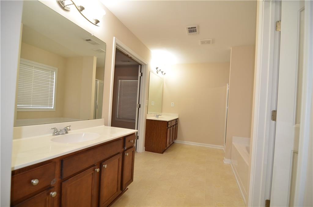 455 Wakefield Trace Property Photo 11