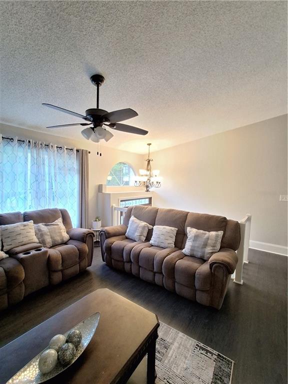 1142 Riverside Trace Property Photo 9