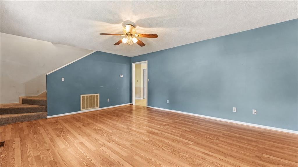 47 Gentry Court Property Photo 5