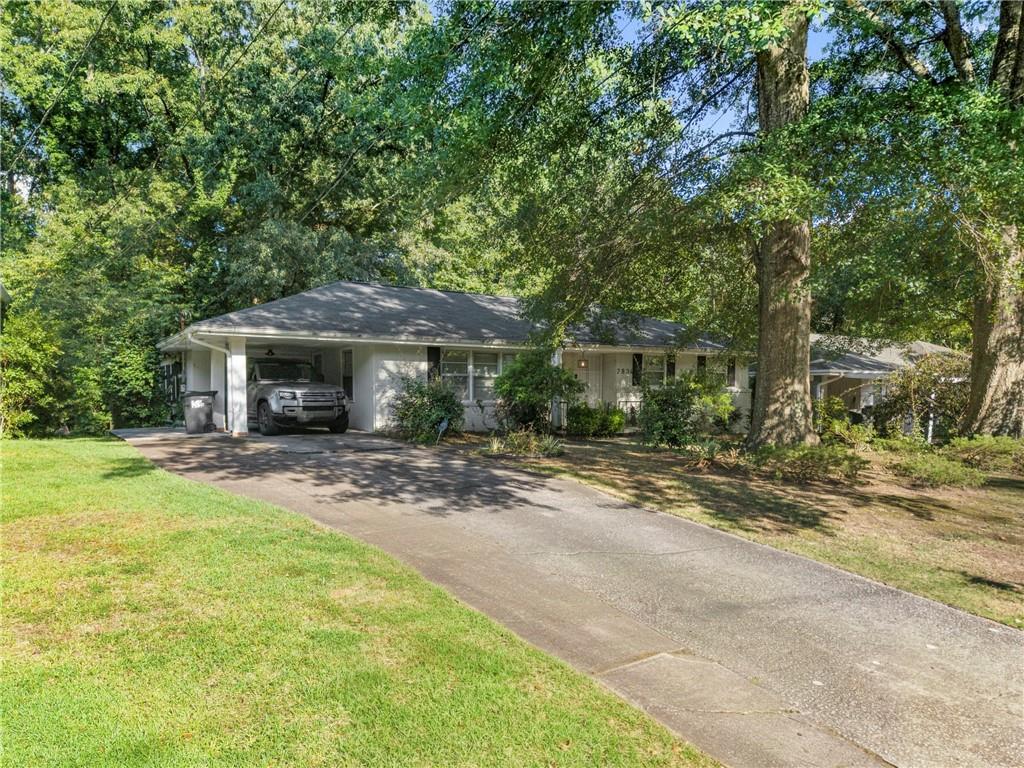 2834 S Clark Drive Property Photo 1