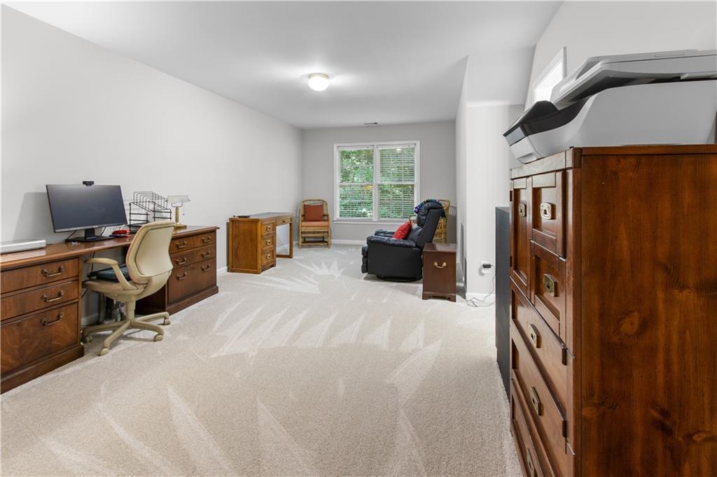 4926 Red Cliff Court Property Photo 29
