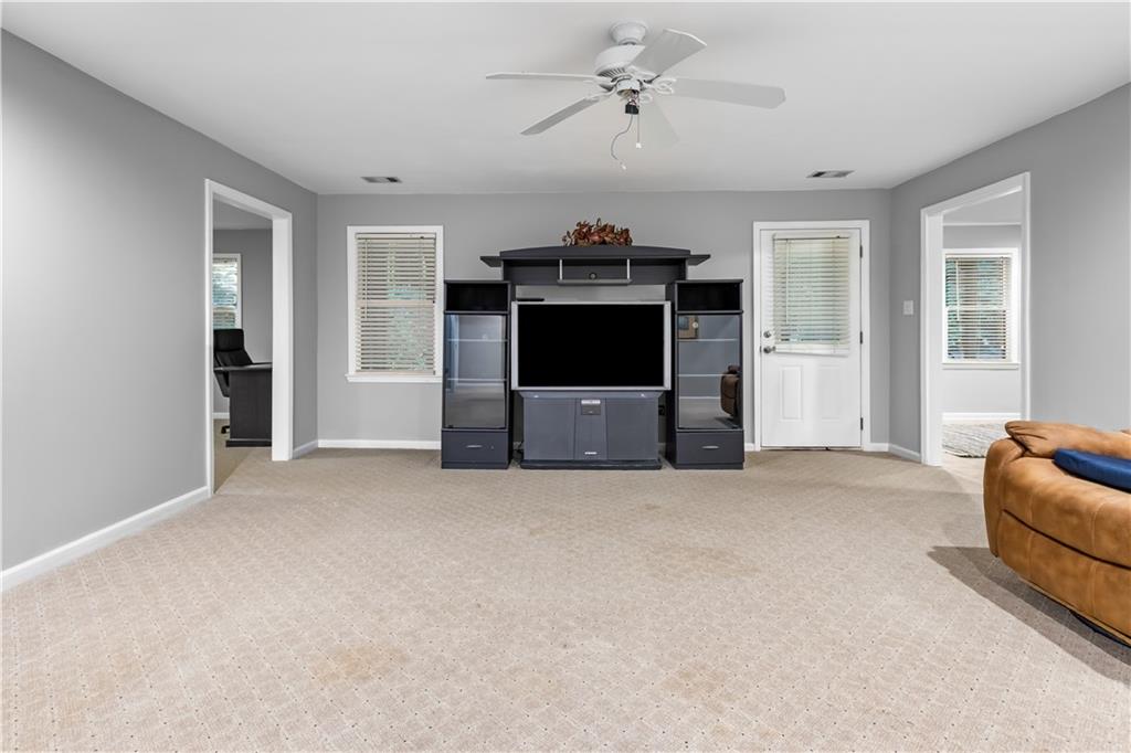 4926 Red Cliff Court Property Photo 42