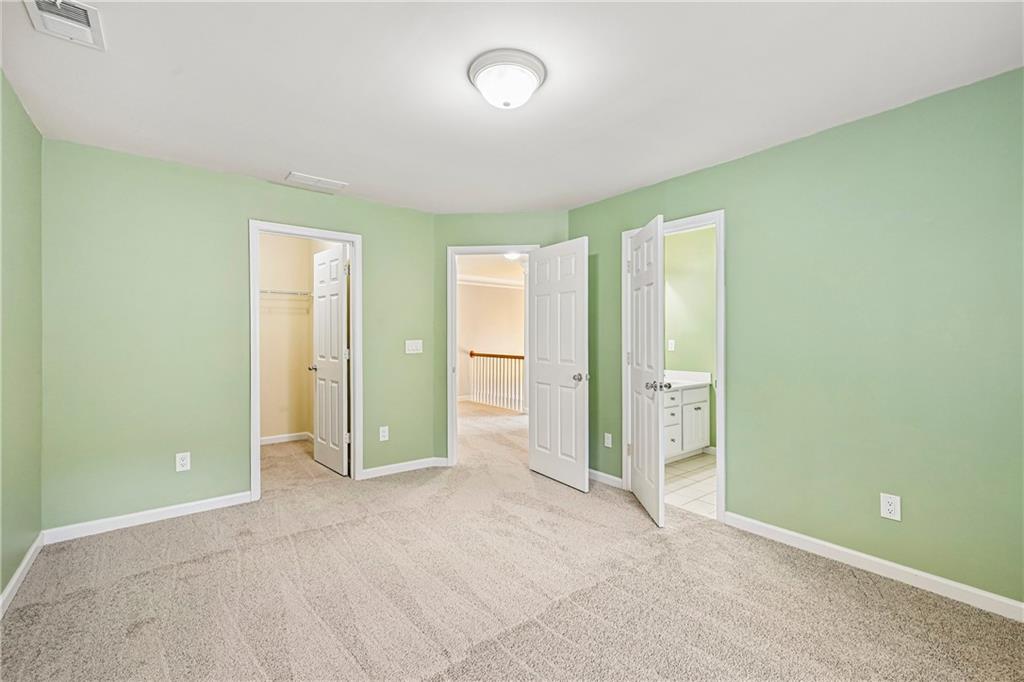 4865 Silver Leaf Drive Property Photo 11