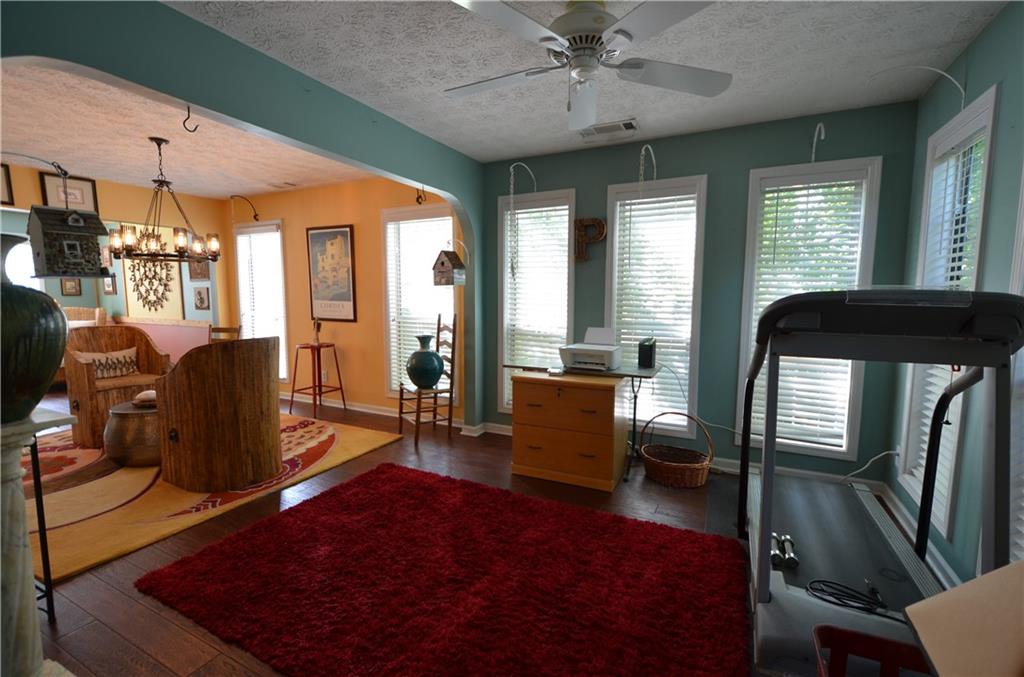 2513 Baysridge Drive Nw Property Photo 10