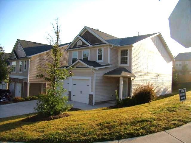 102 Hidden Creek Drive Property Photo 2