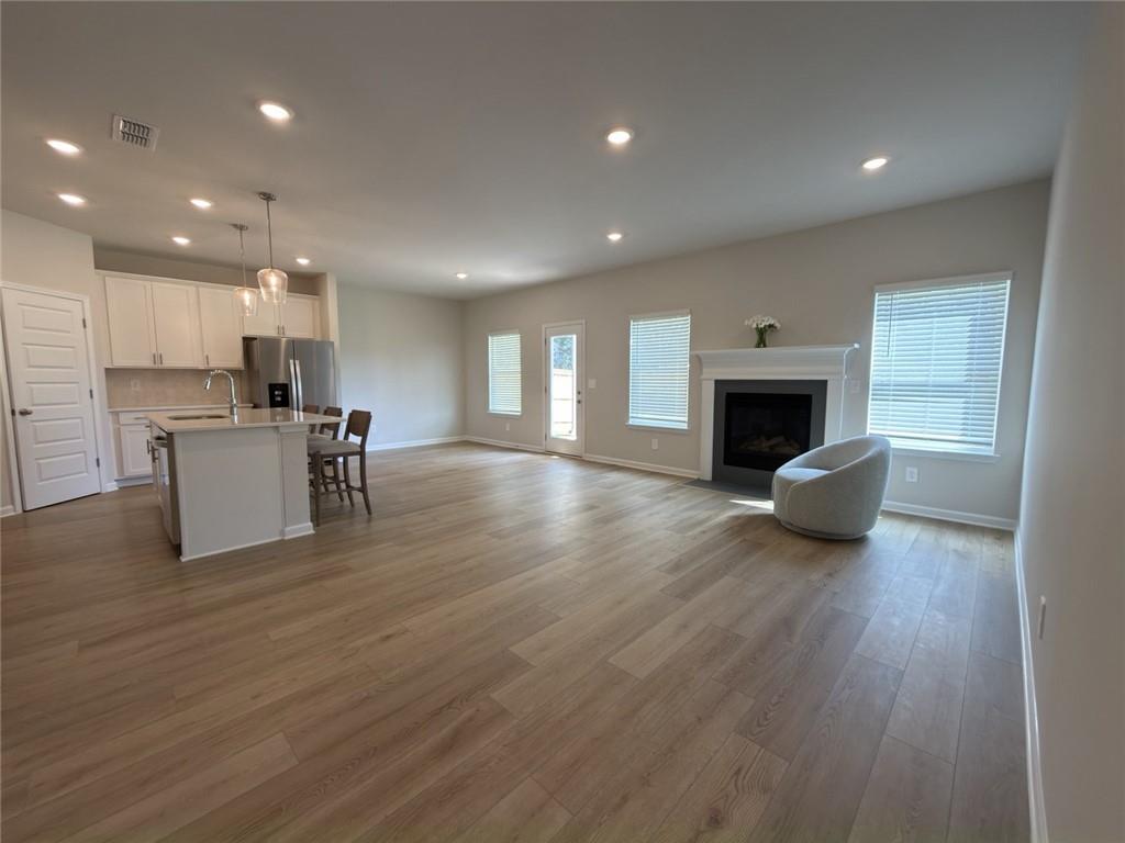 2414 Martin Spring Bend Property Photo 6
