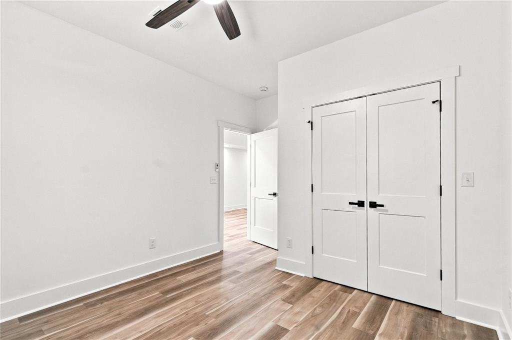 2847 Mitchell Place Property Photo 11