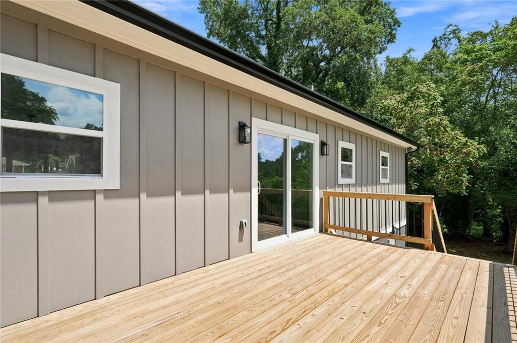 2847 Mitchell Place Property Photo 22