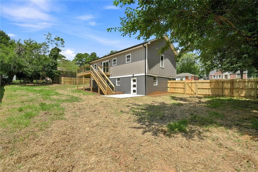 2847 Mitchell Place Property Photo 24