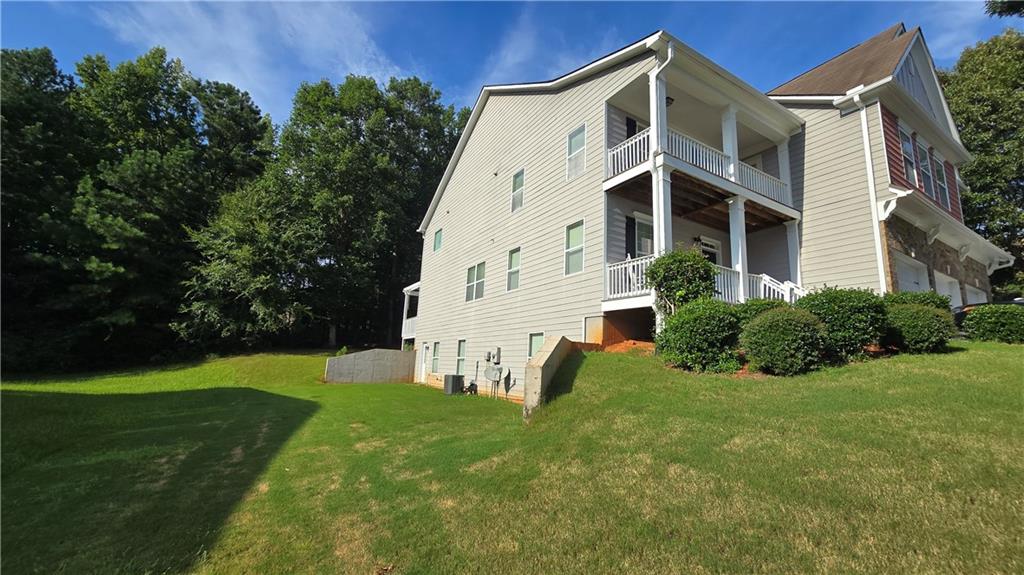 55 Colonial Court Property Photo 3