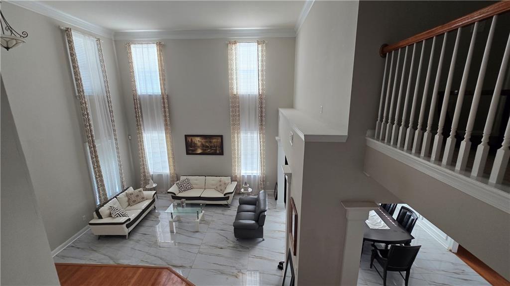 55 Colonial Court Property Photo 10