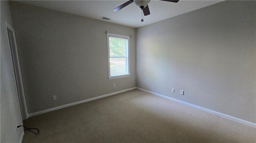 55 Colonial Court Property Photo 21